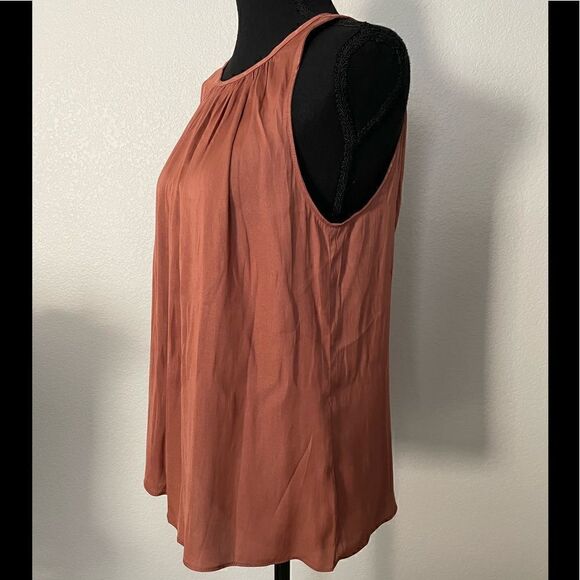 NWT Anthropologie Sleek Draped Low-Back Blouse - Picture 5 of 12